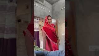 Mummy se majak nai 🤣 reels shorts trending viral foryou trending instarees [upl. by Townie598]