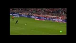 Paradones de Iker Casillas Amazing saves [upl. by Nnawaj]