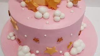 This is the easiest and perfect way of covering a cake with Fondant [upl. by Teressa]