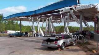 Tornado Barnesville Georgia April 2011 [upl. by Bobbee]