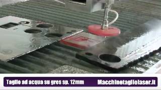 Taglio gres con macchina waterjet  taglio ad acqua [upl. by Steen178]