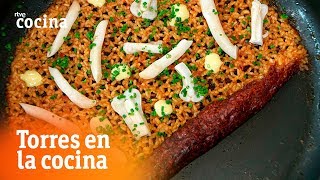 Cómo hacer arroz socarrat  Torres en la Cocina  RTVE Cocina [upl. by Mame]