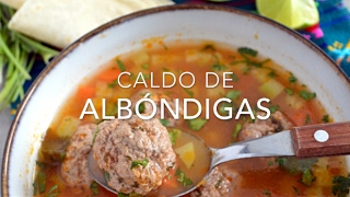 SOPA O CALDO DE ALBÓNDIGAS  Recetas fáciles Pizca de Sabor [upl. by Kiel847]