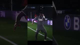 Vink with the moves🤩🔥viniciusjr realmadrid footballedit footballdance [upl. by Ellehcim]