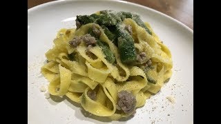 FETTUCCINE ASPARAGI SALSICCIA E PROVOLA  IN CUCINA COL BANANA [upl. by Zerline]