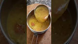 Aaj cha lunch box  idli  sambar  chutney  shorts cooking lunchbox idli [upl. by Vadnee754]