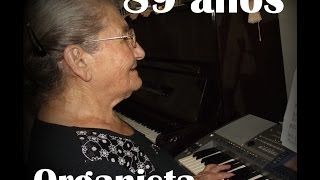 Irmã Josefina  89 anos  ORGANISTA  Um amor imenso 235  Hinário 5 [upl. by Dunaville717]