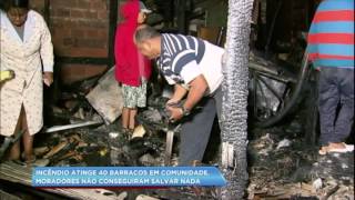 Incêndio na zona leste de SP destrói 40 barracos em comunidade [upl. by Nagad822]