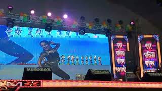 Laila Main Laila song dance fullscreen trending viralvideo [upl. by Ilac]