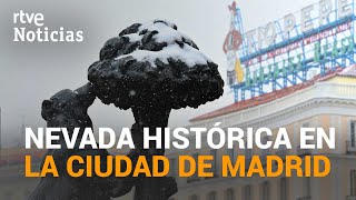 MADRID en alerta roja por el temporal de NIEVE y con problemas en las carreteras  RTVE Noticias [upl. by Yoshio]