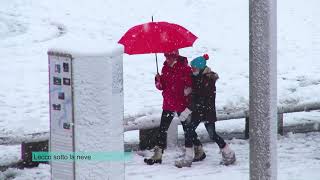 Maxi nevicata a Lecco la città e il lungolago imbiancati [upl. by Marlin581]