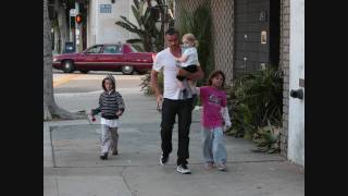 Balthazar Getty with his kids 2  042309  PapaBrazzi Report [upl. by Nazay]