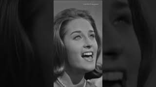 Lesley Gore  Its My Party Live 1963  its my party and ill cry if i want to lesley gore [upl. by Radie103]