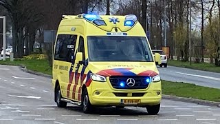 Ambulance en Politie naar het ziekenhuis in Venloo en MMT inzet Urk [upl. by Asp]