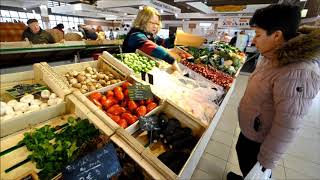 Votre plus beau marché de la région Le marché de Jarnac en Charente [upl. by Rothenberg72]