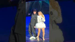 Murat Boz amp Hadise  Nerdesin Aşkım New York konseri [upl. by Starla]