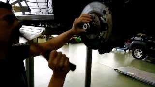 how to replace your drive shaft opelvauxhall [upl. by Siva]