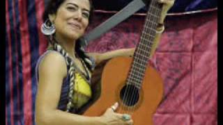 Lila Downs  Amorcito Corazón [upl. by Dadivitan]