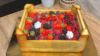 Le gâteau façon Cagette de fruits [upl. by Ettenahs209]