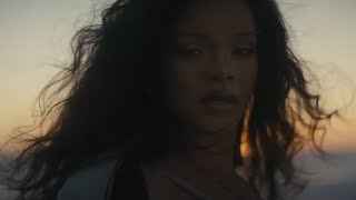 Rihanna  Lift Me Up From Black Panther Wakanda Forever [upl. by Suzie]