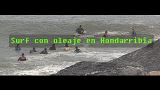 Surf Hondarribia y Hendaia con oleaje  Txingudi Online [upl. by Minni830]