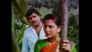 Tu Sukhkarta – ‘’ Tuj Var Jadali Preeti’’ Full Song – Ashok Saraf Nivedita Saraf [upl. by Asik]