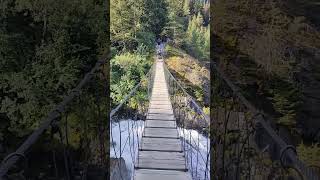 Traversée de la passerelle de Bionnassay Mont Blanc [upl. by Ydaj115]