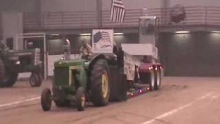 Glen Rose Tractor Pull  820 John Deere Div 1 10500lb class 21310 [upl. by Neroled873]