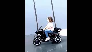 Moto eléctrica para niños [upl. by Avra373]