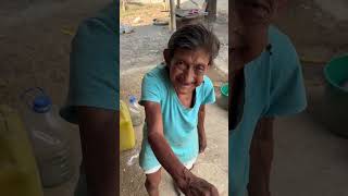 Nunca es tarde para hacer feliz a estas lindas abuelitas [upl. by Wartow]