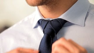 How to Tie a Merovingian Knot  Mens Fashion [upl. by Nerrad]