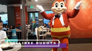 Andito na si Jollibee Budots  Taga saan ka challenge Showtime [upl. by Lrae]