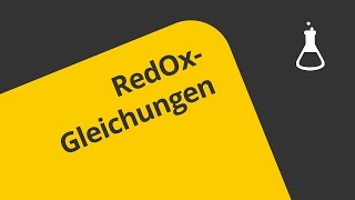 Redoxgleichungen  So stellst du sie auf  Chemie  Allgemeine und anorganische Chemie [upl. by Luke]