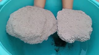 Dusty crunchy Sand Cement stone crumble dry on floor sheet and water 💦💦💦 satisfying sound asmr [upl. by Leba]