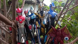 Mencari Dan Membersihkan Mainan Ultraman Baru  Ultraman Zero Ultraman Ginga Ultraman Rosso dan Blu [upl. by Aisnetroh393]