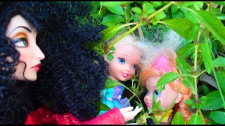 Anna and Elsa toddlers meet Mother Gothel  Stories with Dolls and Toys Elsia and Annia Show [upl. by Yelsgnik742]