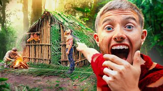 Jai ENFIN construit une cabane dans la jungle de Tahiti  en immersion dans la jungle [upl. by Dajma54]