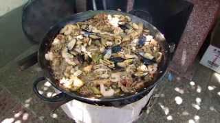 Paella de Mariscos paso a paso  Step by step Spanish Paella [upl. by Ecinej]