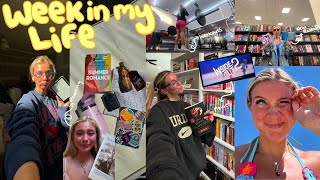 Week in my life 🥞📖⎮ 5 star reads watching movies mini book hauls workouts and more 🌟 [upl. by Laurita404]