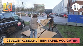 Belbus 123vloerkleednl en de tafel vol met gaten [upl. by Tirreg]