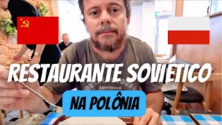 Veja como é a experiência de comer em um restaurante soviético ATUALMENTE [upl. by Noivaz]