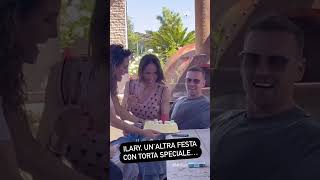 Ilary Blasi unaltra festa con torta speciale [upl. by Sorrows]