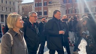 Manovra i sindacati arrivano a Palazzo Chigi per lincontro col Governo [upl. by Grosmark449]