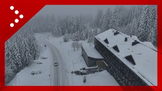 Madonna di Campiglio imbiancata dopo abbondanti nevicate le immagini dal drone [upl. by Wilburt349]