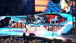 Guns N Roses  quotMr Brownstonequot  Live 08092016  ATampT Park  San Francisco CA [upl. by Crispin]