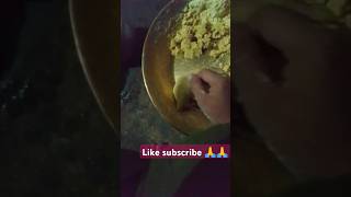 makki ki roti kaise banate hain ❤️❤️ shortsfeed  viralvideos  punjabi  trending [upl. by Lemaceon]