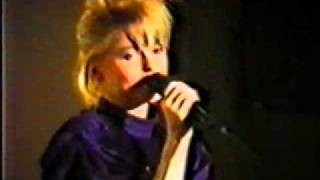 IVETA BARTOŠOVÁDVA ROKY PRÁZDNIN LIVE1989 [upl. by Adon]