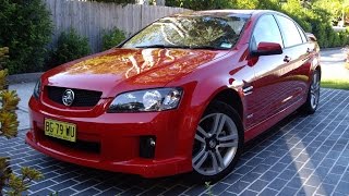 Best Holden VE SV6 exhaust sound revving in the world [upl. by Ardyth94]