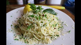 Aglio E Olio Spaghetti Olive Oil Garlic Pepper Flakes [upl. by Pavel]