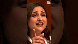 ऑडियंस के अनुरोध पर parineetichopra ने गाया गाना  raghavchadha aapkiadalat rajatsharma indiatv [upl. by Nibur950]